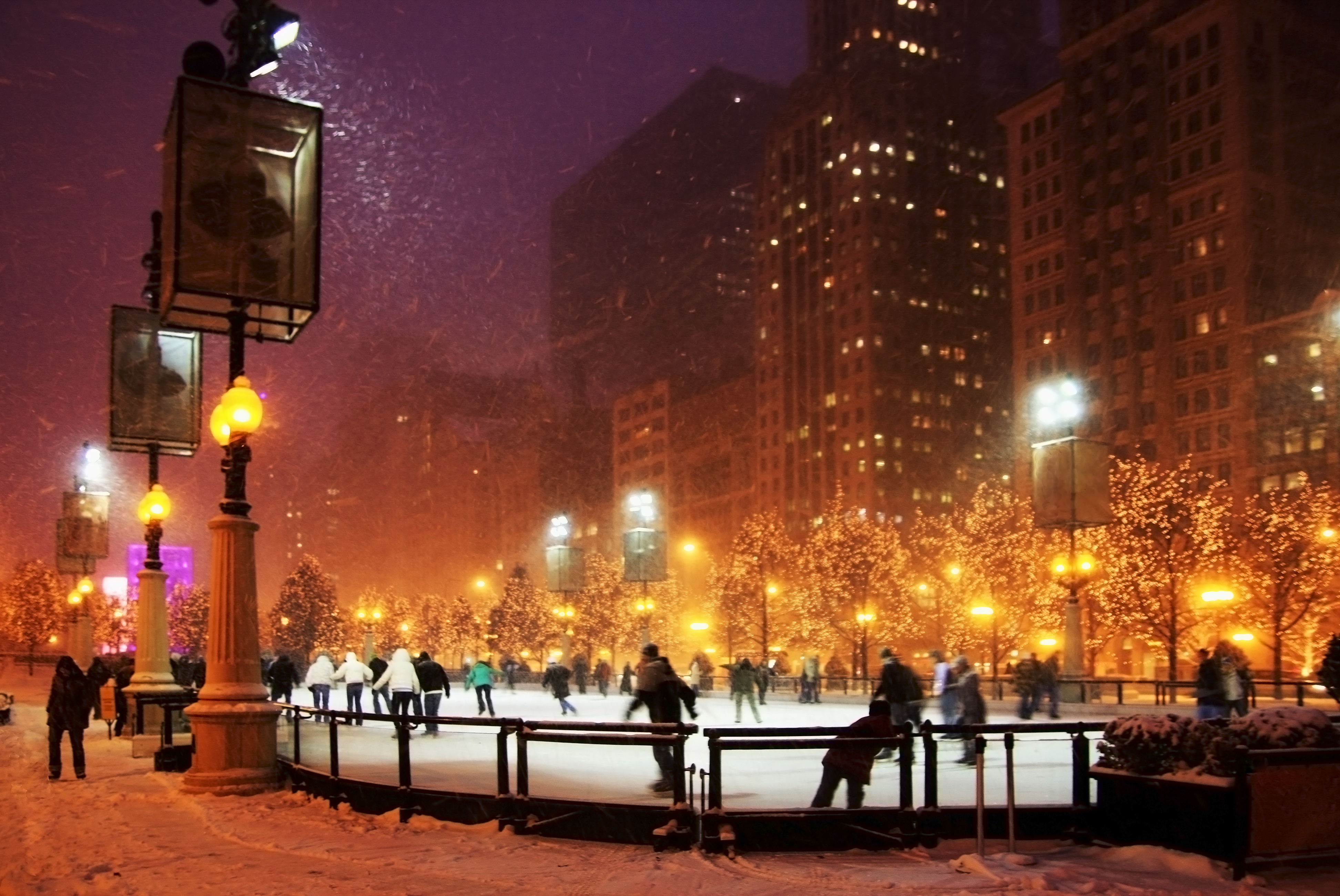 Enjoy the End of Winter at These Ice Rinks in Chicago